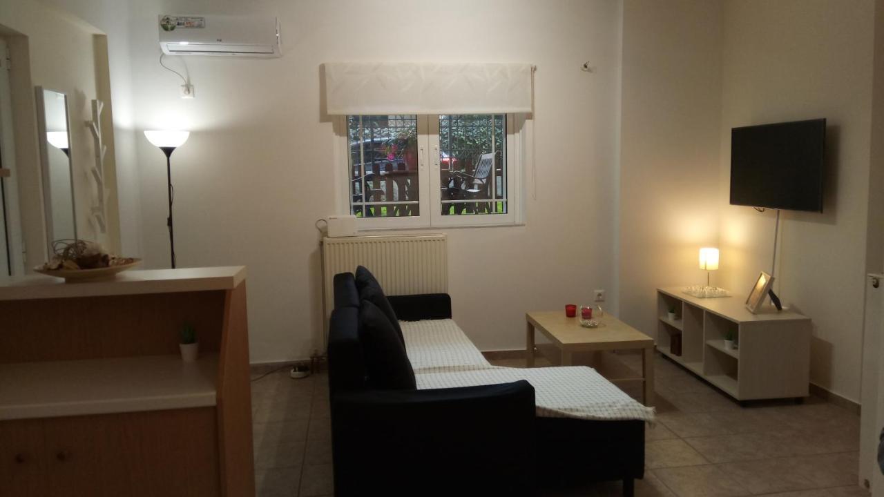 Overnight Athens Airport And Raphina Port Apartment Artemida  Exterior foto